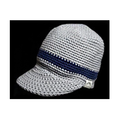 Вязанная шапка с козырьком Nories, серый